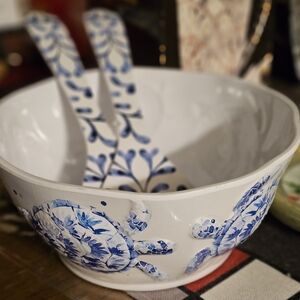 Blue and White Vintage Melamine Bowl with Turtles And Matching Utensils